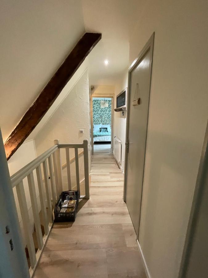 Le Doux Refuge Bed and Breakfast Esquay-sur-Seulles Eksteriør billede